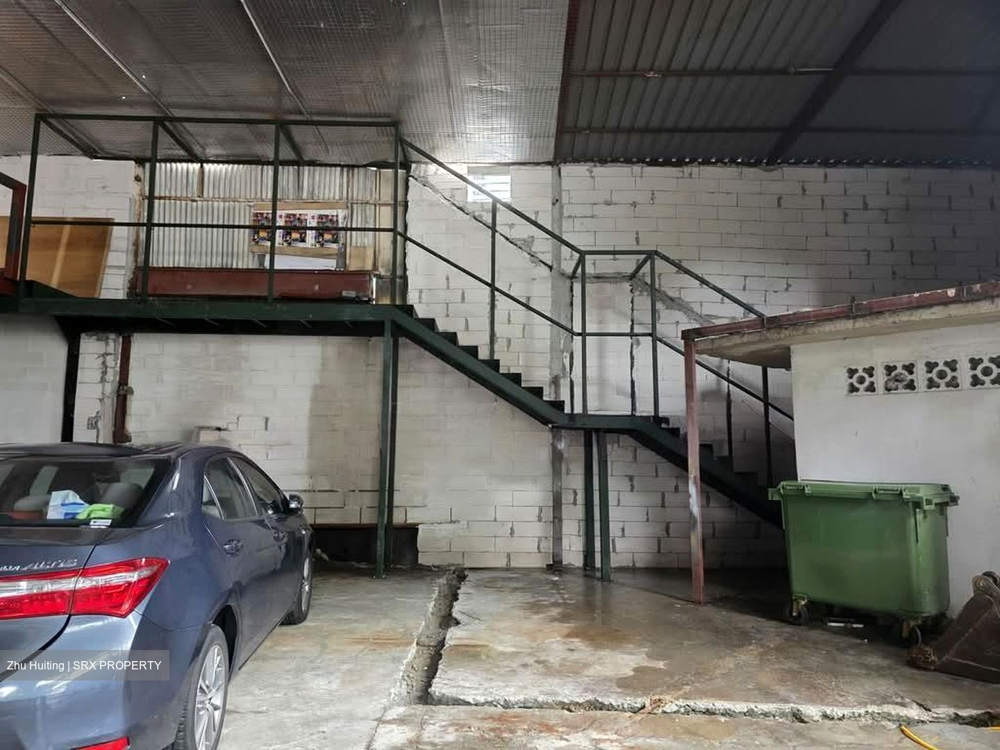 Macpherson Road (D13), Factory #575693351